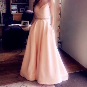 ALYCE PARIS 2019 SPRING PROM EDITION